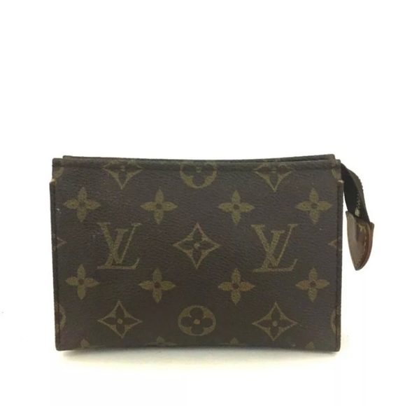 Louis Vuitton Handbags - Louis Vuitton Monogram Poche Toilette 15 Cosmetics Pouch Purse